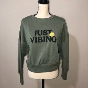 Old Navy Womens Size Medium Just Vibing Graphic Sweatshirt Green Sun NEW